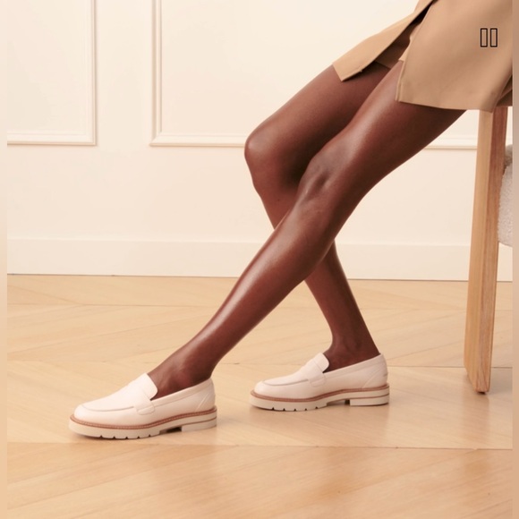 Stuart Weitzman White Parker Lift Loafer Size 5 - worn less than 5 times - Picture 4 of 13